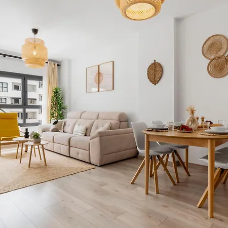 Elegant Near The & Old Town Estepona