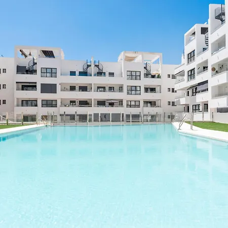 Apartment Elegant Near The & Old Town