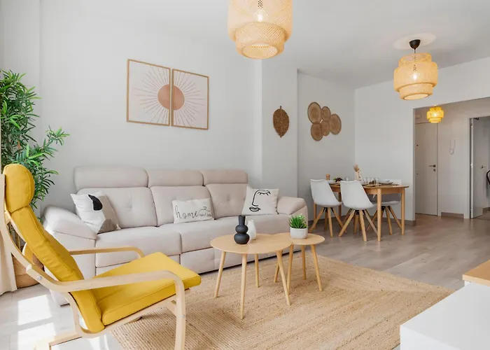 Elegant Near The & Old Town Apartamento Estepona